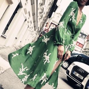 REALISATION PAR green Violette silk dress